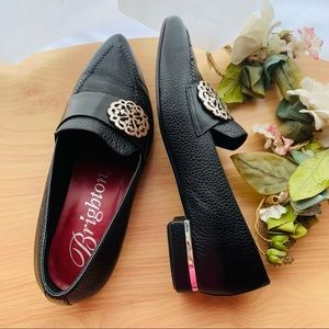 Brighton✨Alyssa Pebbled Leather Silver Fitted Pointed Toe Heeled Loafers